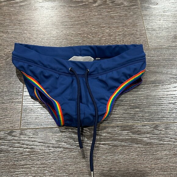 2(X)IST Men’s Swim Brief – Size Small – Navy with Rainbow Trim - Picture 2 of 8